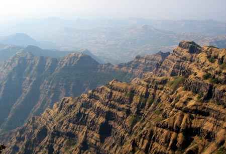 Caps de basalto de las trampas del Deccan en India una de las provincias volc�nicas m�s grandes del mundo con m�s de 500 mil kil�metros cuadrados.
