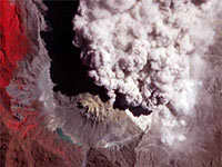 Volcán chaitén en erupción