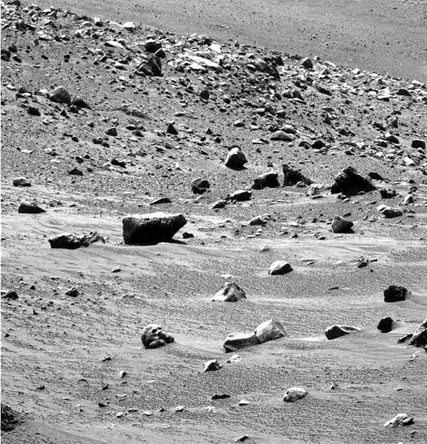 Paisaje marciano cerca del cráter Gusev