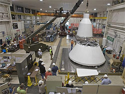 PreparaciÃ³n del cohete Ares I, posteriormente cancelado en 2009